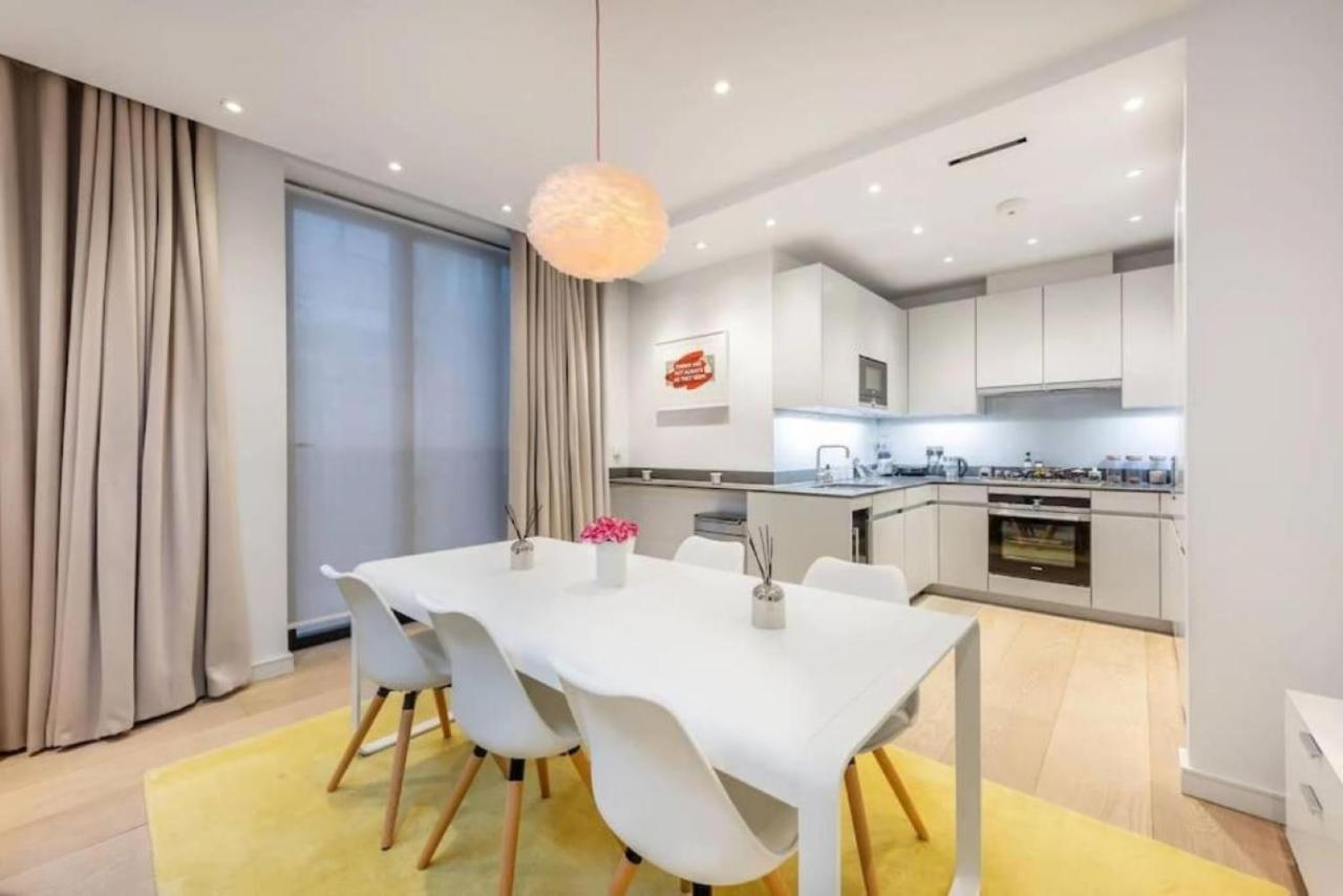 Posh 3 Bedroom Flat With Terrace And Indoor Fireplace In Mayfair, Near Hyde Park London Exteriör bild