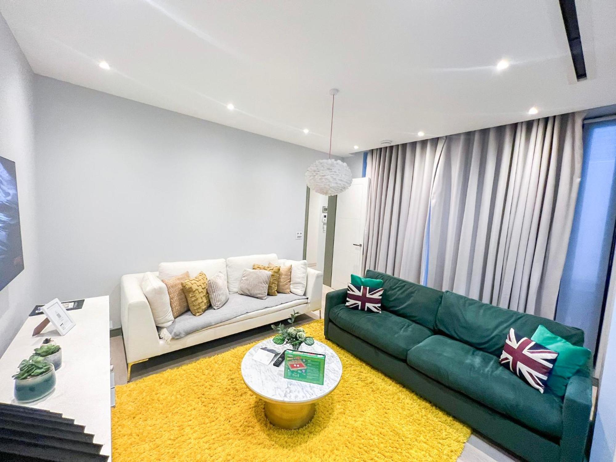 Posh 3 Bedroom Flat With Terrace And Indoor Fireplace In Mayfair, Near Hyde Park London Exteriör bild